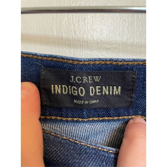 J. Crew Indigo Denim Women's Mid Rise Cut Off Shorts Size 27 - Picture 4 of 11